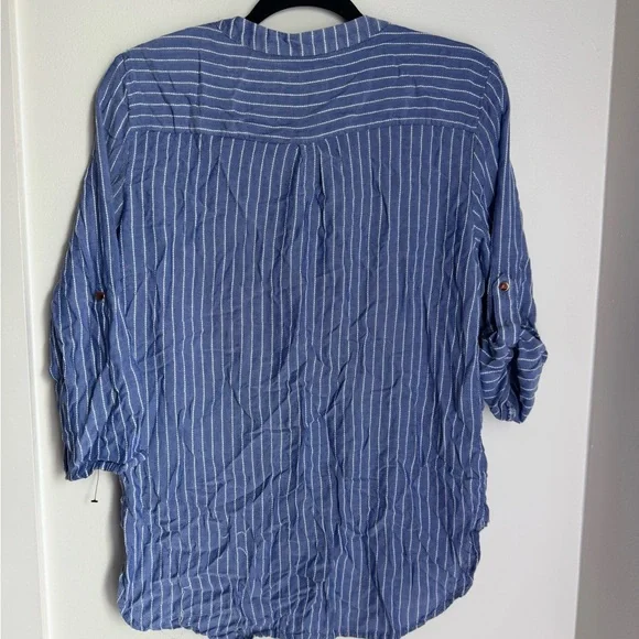 Ivanka Trump Blue and White Striped Blouse - v-neck - Picture 5 of 5